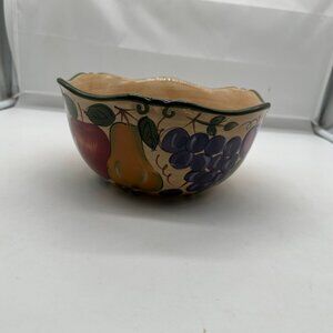 EUC Home Trends Granada Fruit Mixing Serving Bowl 7" actual 7 3/4"